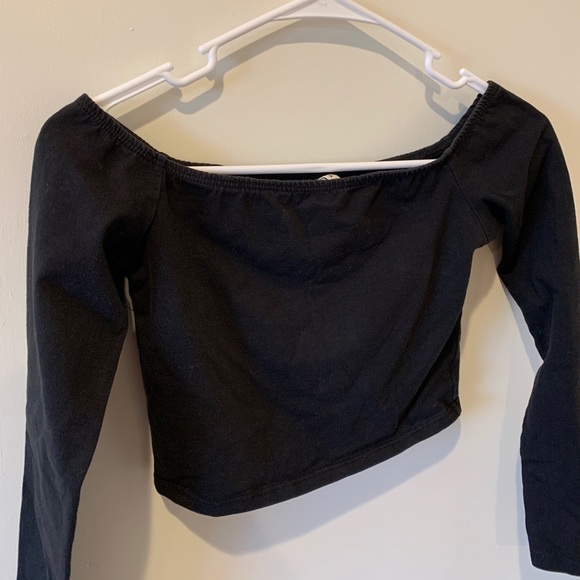 Shoulder top! - Picture 2 of 4